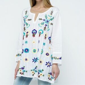 RAJ GIGI FLORAL EMBROIDERED DETAIL TUNIC, Size XL, NWT